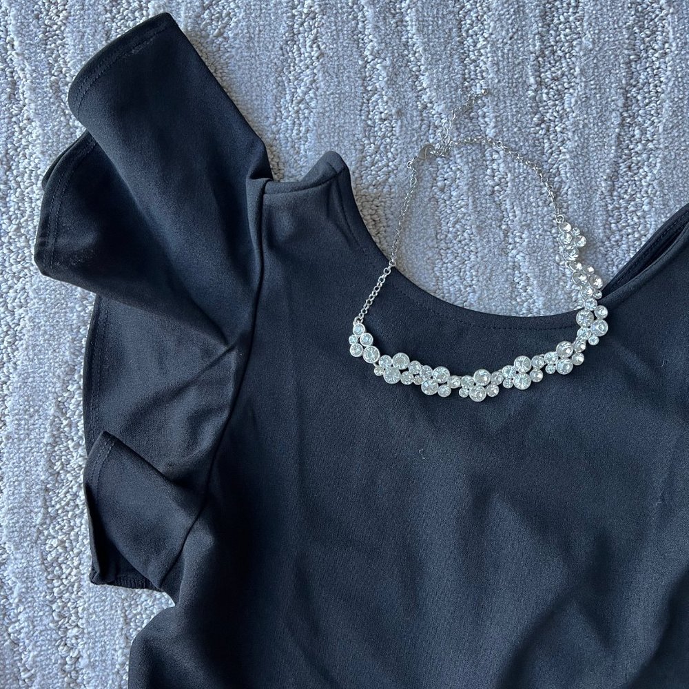 FLOERNS V-Back Ruffle Dress - Picture 8 of 17
